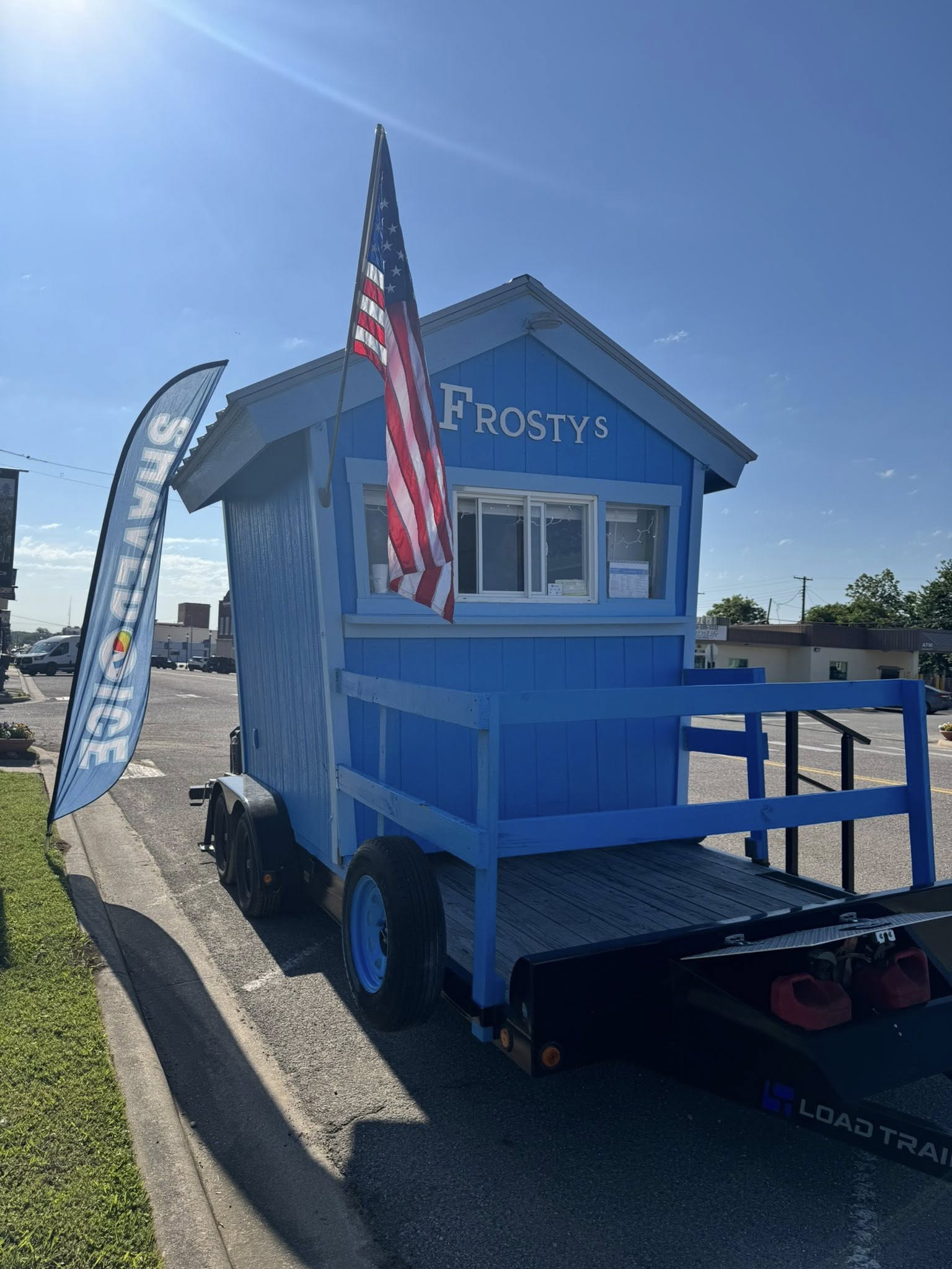 Frosty’s Shaved Ice Truck Serving Happy Customers in Denison, TX