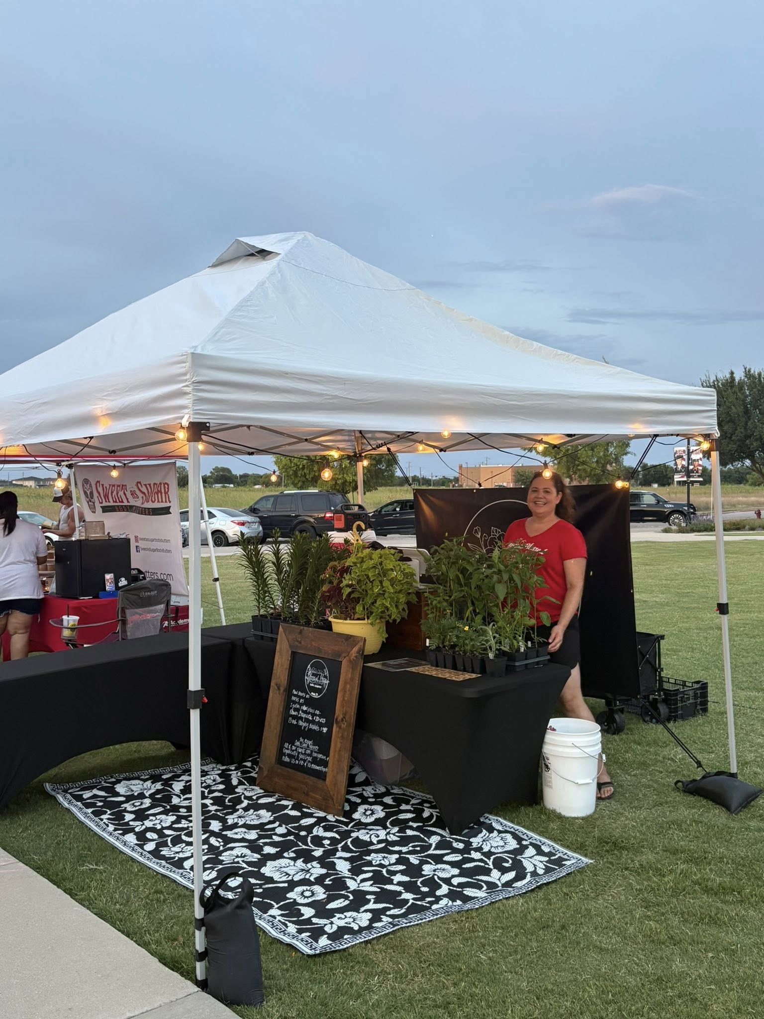 Warm welcomes rain or shine from Melissa Farmers Market vendors