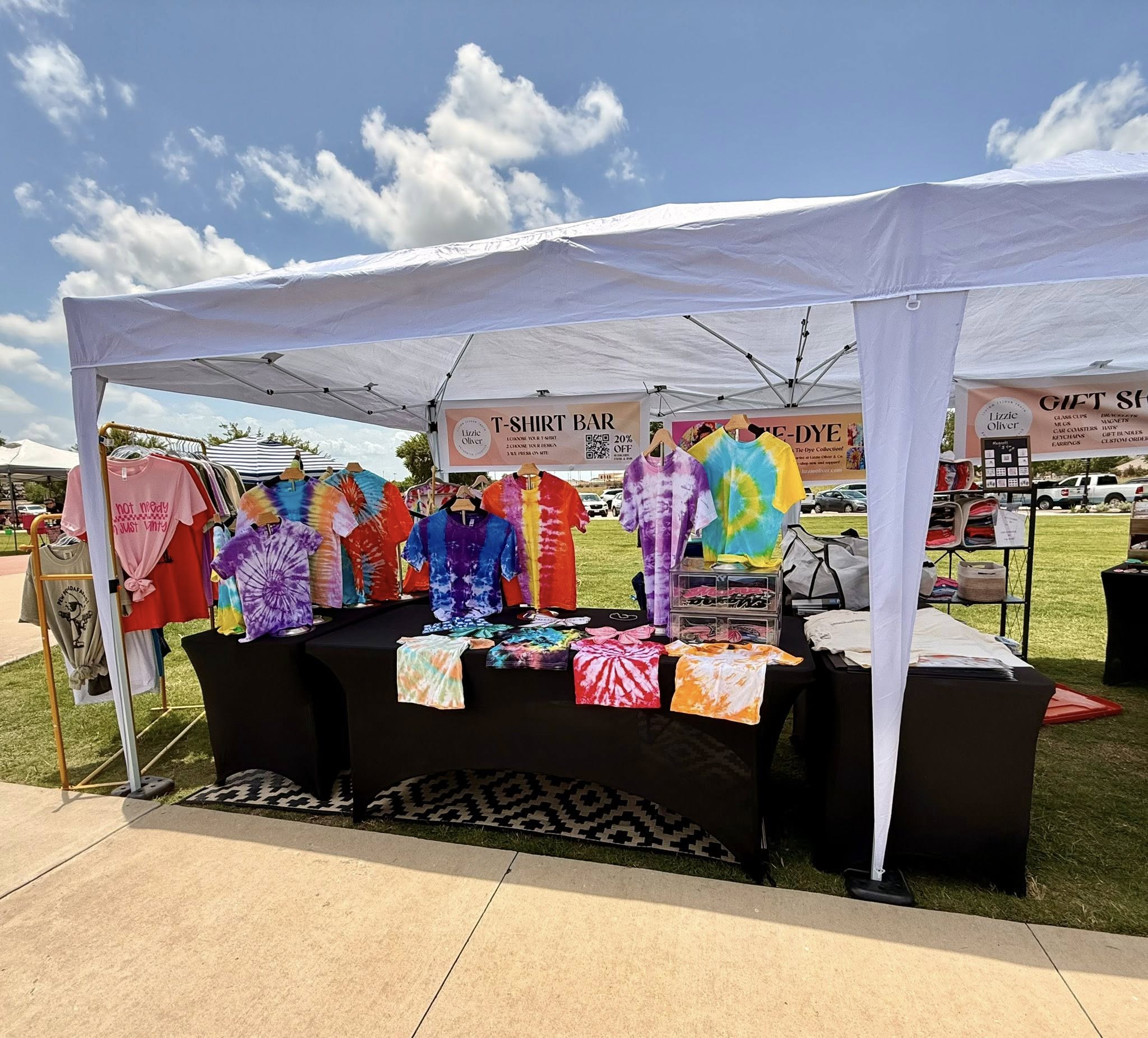 LOC-tshirtbar